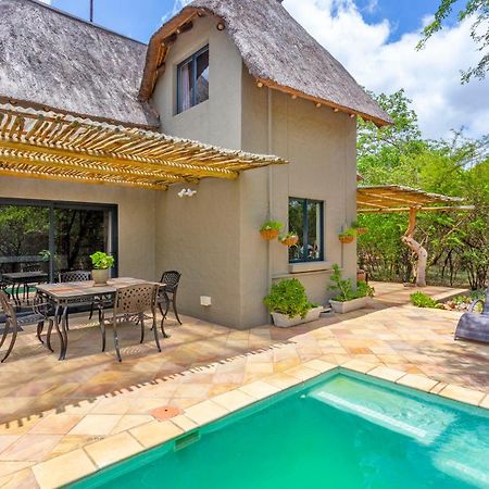 フッドスプルイト The Bush Houseヴィラ エクステリア 写真