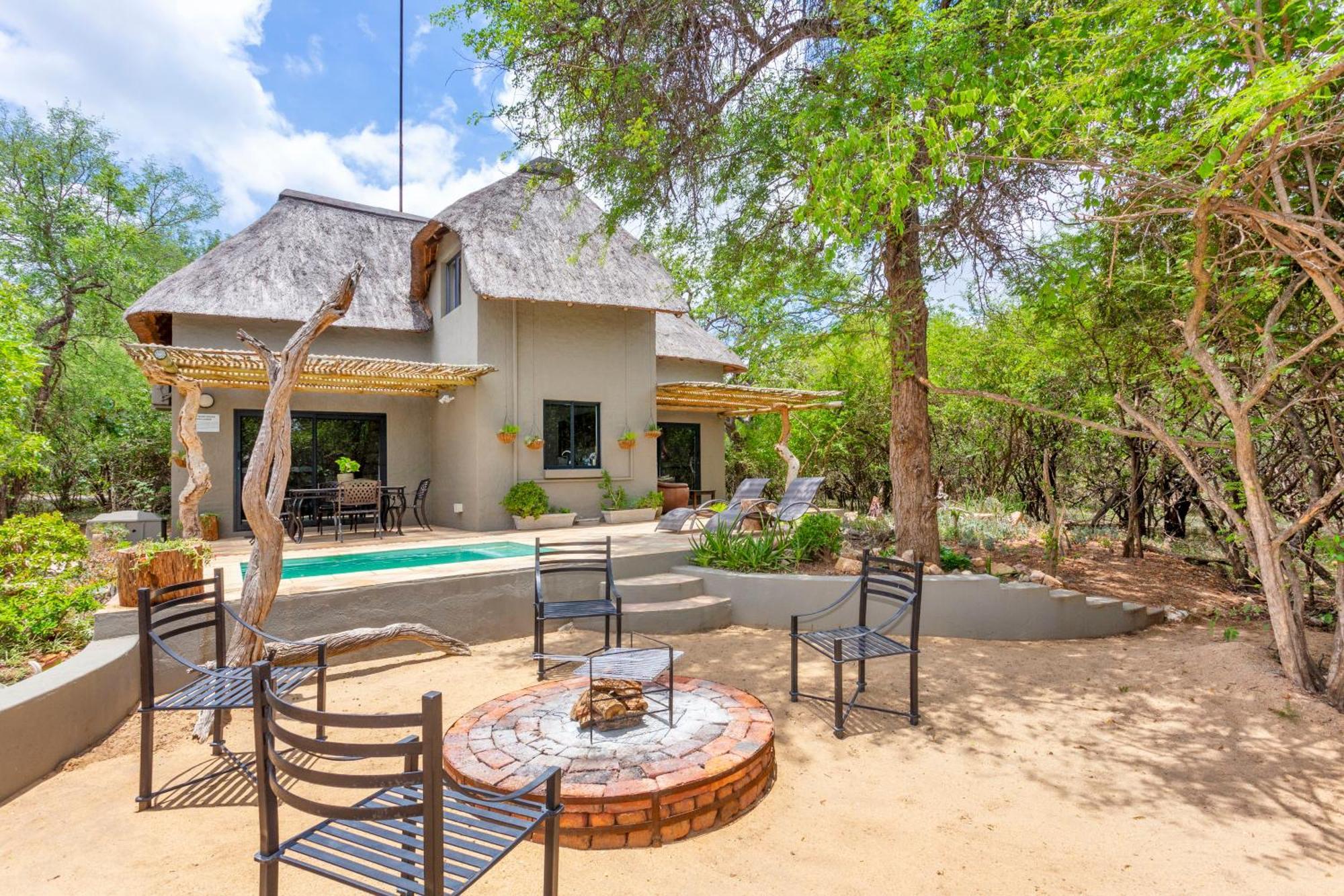 フッドスプルイト The Bush Houseヴィラ エクステリア 写真