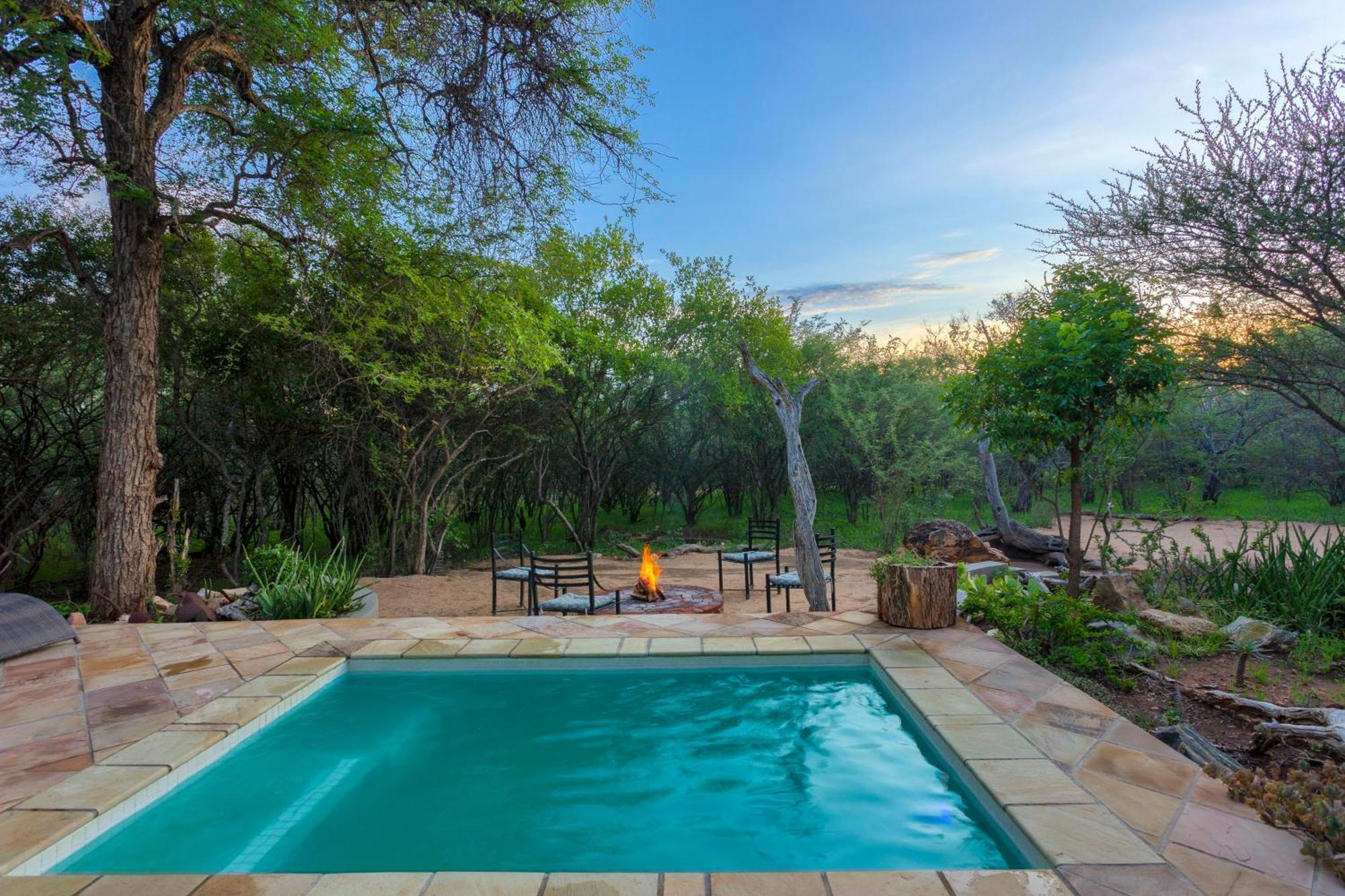 フッドスプルイト The Bush Houseヴィラ エクステリア 写真